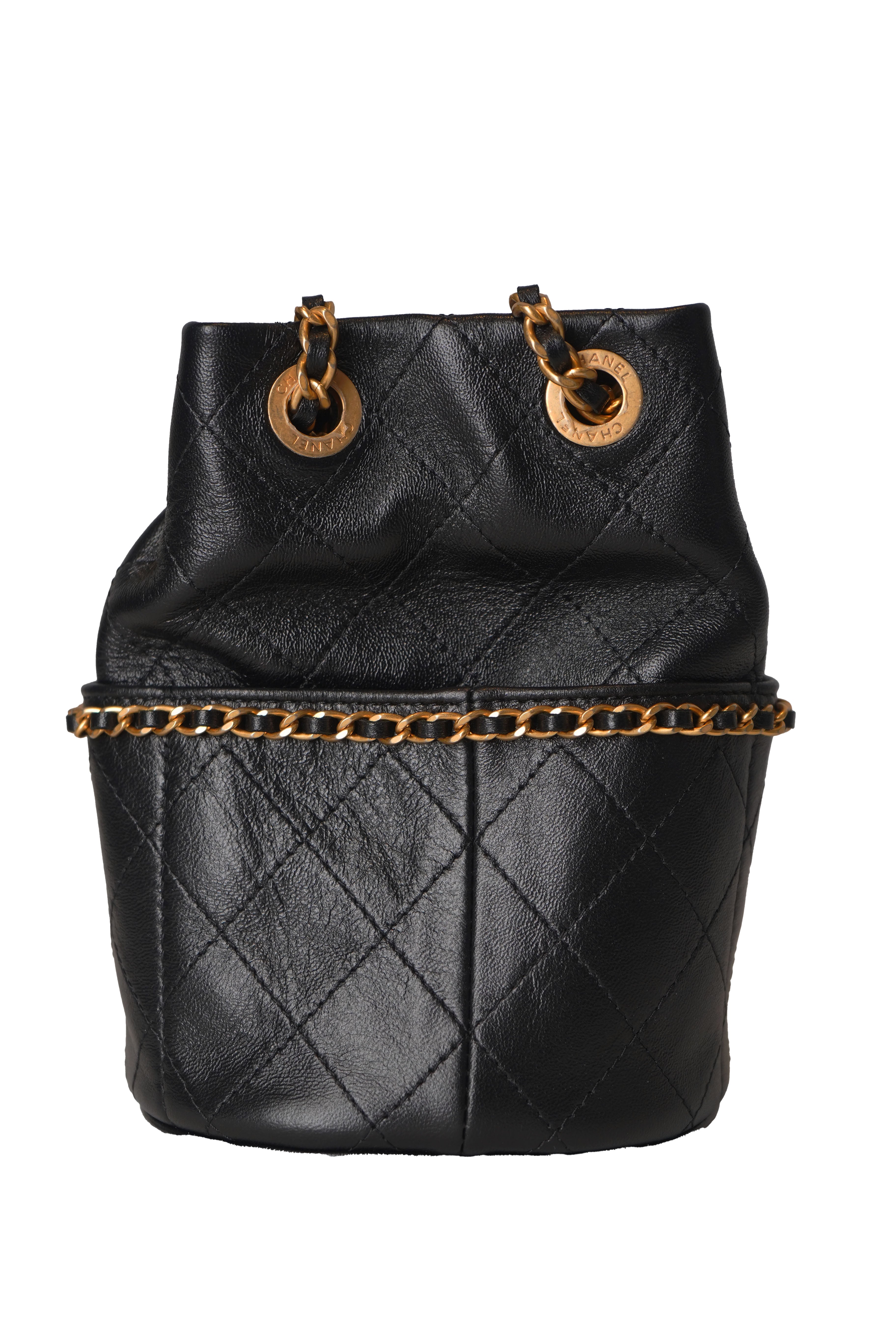 Chanel - Shiny Lambskin Quilted Chain Bucket Bag Black