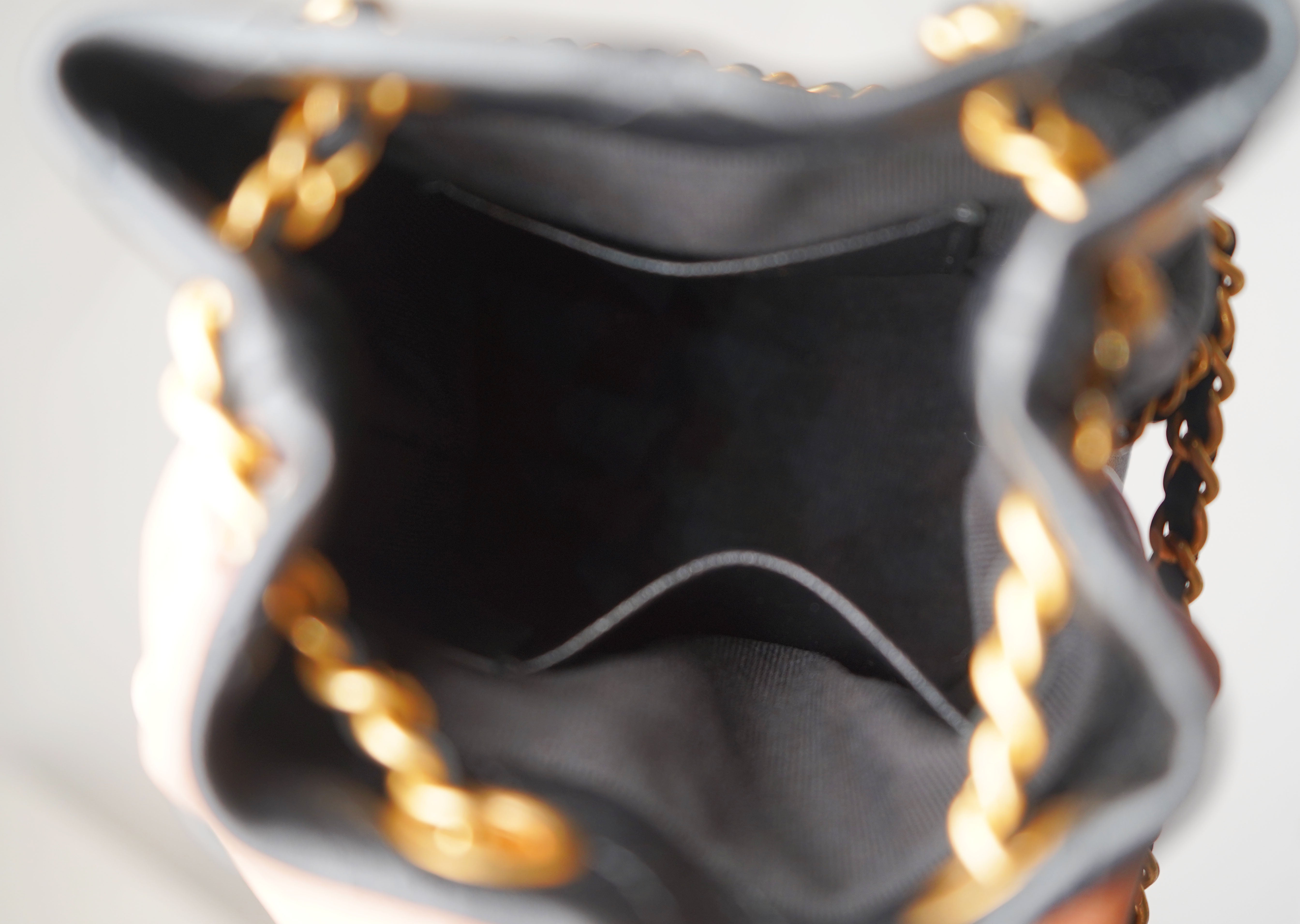 Chanel - Shiny Lambskin Quilted Chain Bucket Bag Black