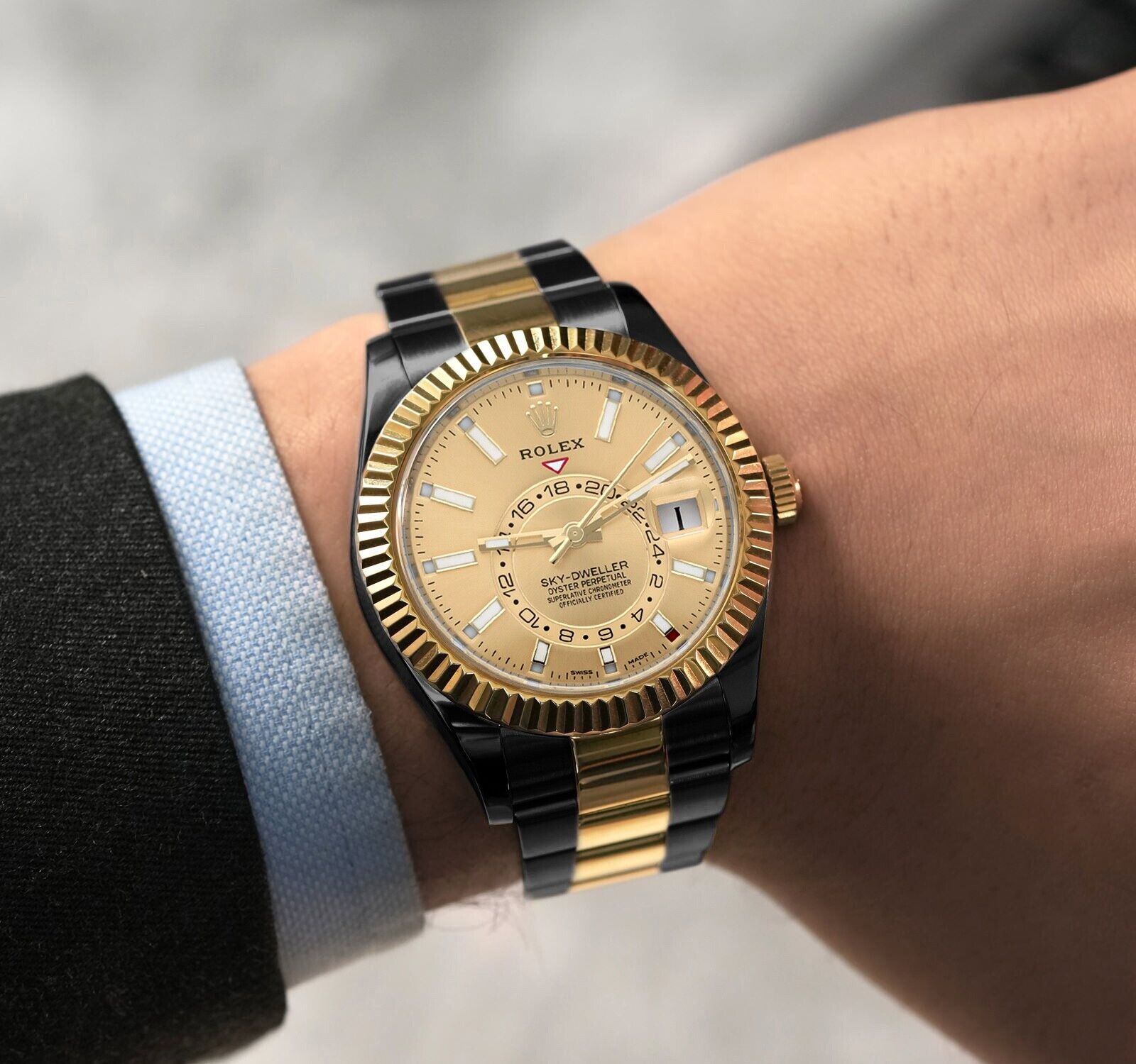Rolex Sky-Dweller 326933_v02